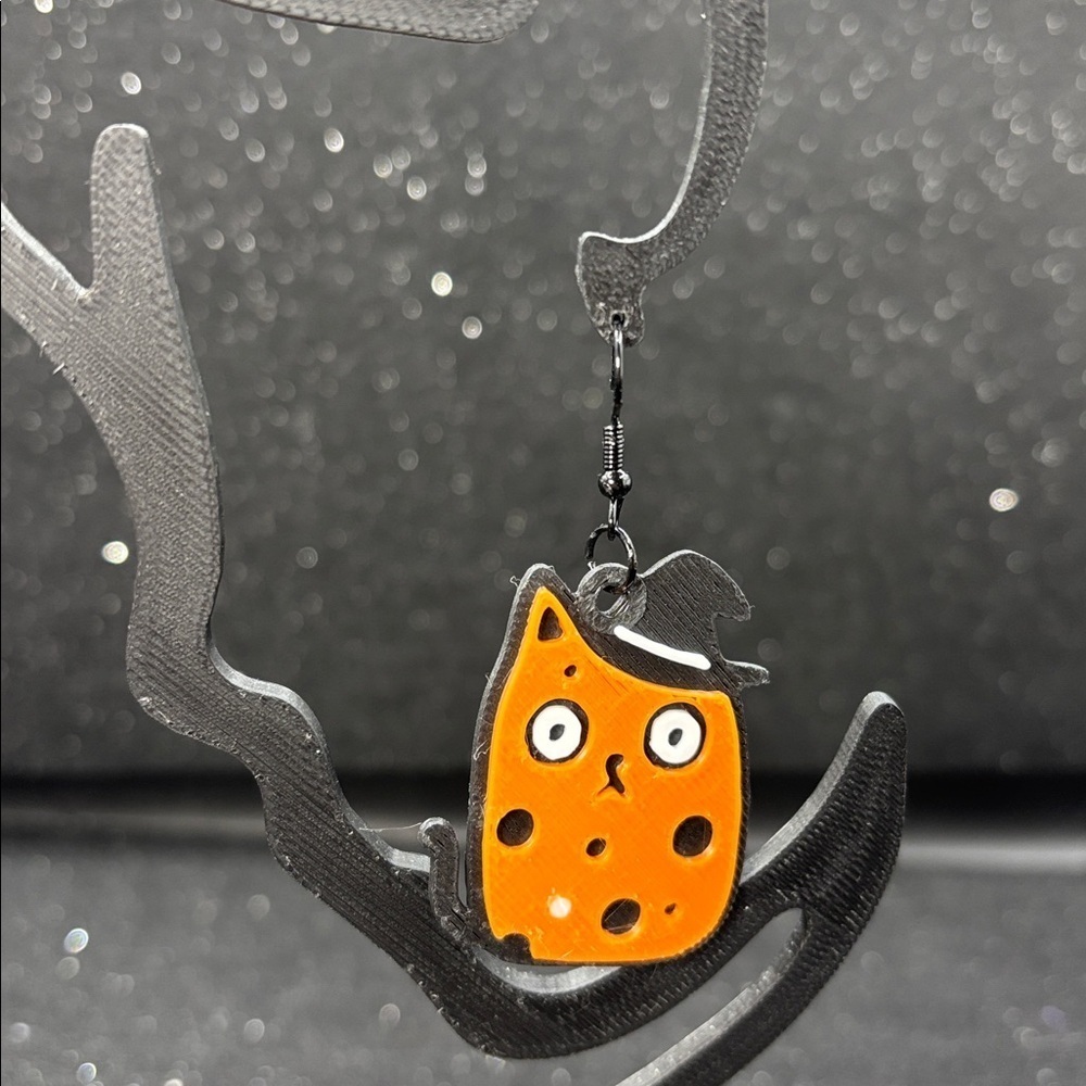 🎃 Black Cat Halloween Earrings – Spooky Orange Cat with Witch Hat Dangles - Picture 3 of 4
